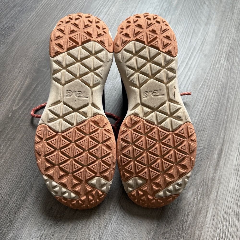 Teva Shoes Arrowood 2 Knit 6.5 Women’s Navy Coral Sneakers - Picture 8 of 12